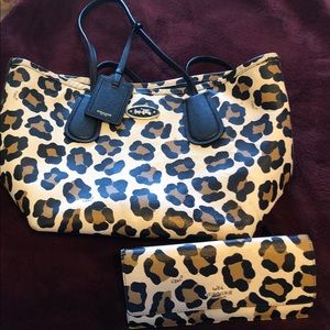 Coach large tote and wallet